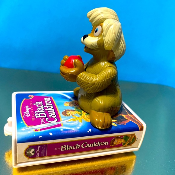 DISNEYS THE BLACK CAULDRON VIDEO FAVORITES VINTAGE 1998 McDONALDS HAPPY MEAL TOY - Picture 4 of 8